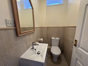 Cloakroom- click for photo gallery